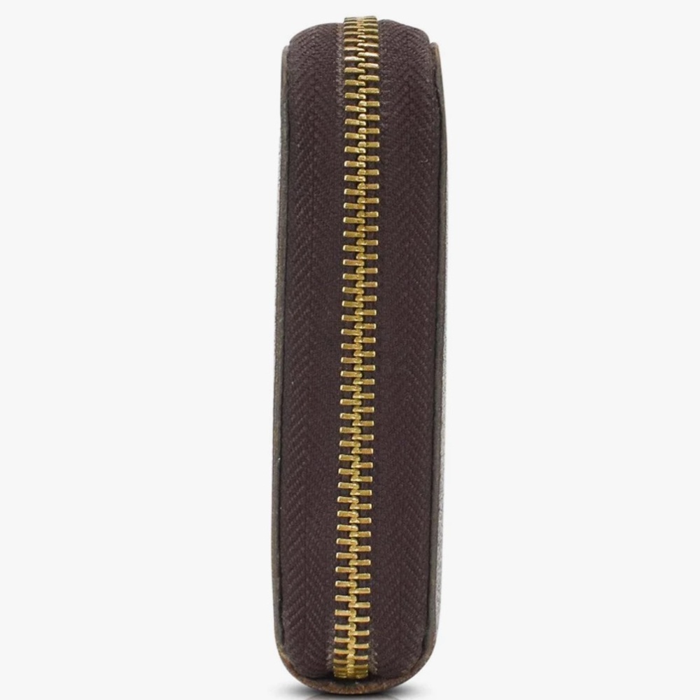 Louis Vuitton 'XL' Wallet - Picture 5 of 11